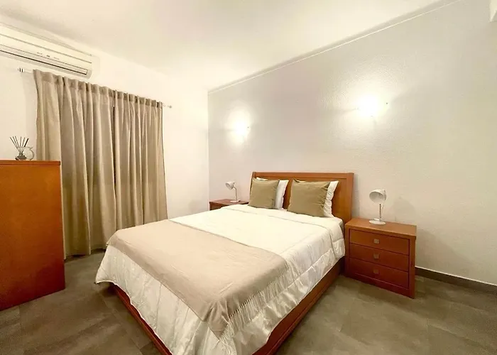 酒店 Apartamento T1 Albufeira, Edificio Rodrimar